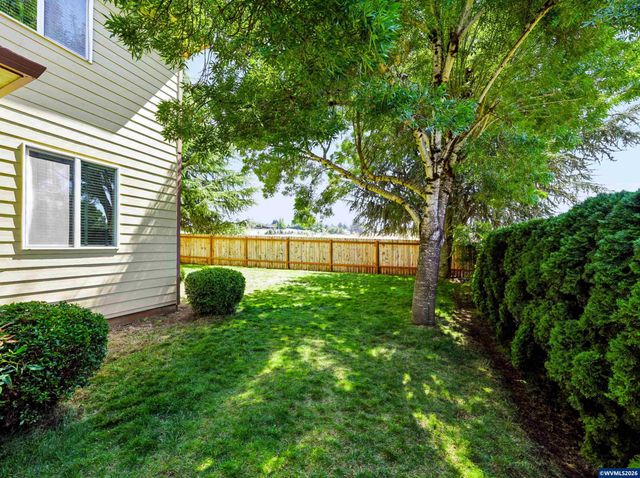 5549 Bellflower Ct SE, Salem, OR 97306