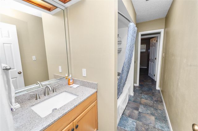 5225 IMPERIAL LAKES BOULEVARD 22, Mulberry, FL 33860