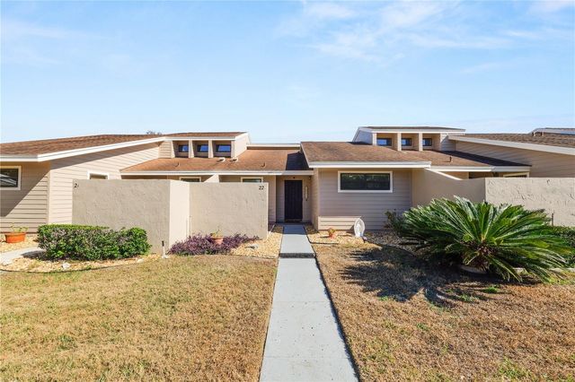 5225 IMPERIAL LAKES BOULEVARD 22, Mulberry, FL 33860