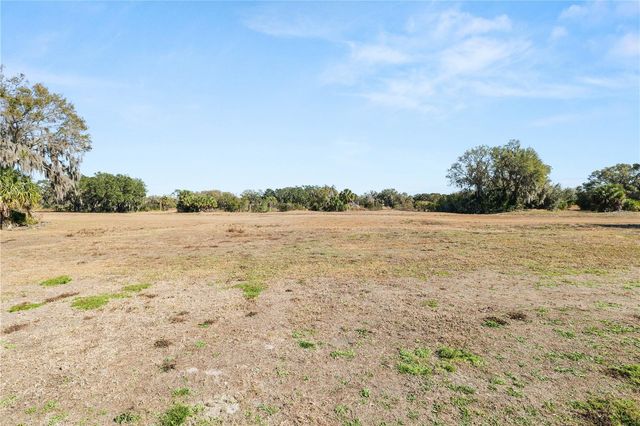 5225 IMPERIAL LAKES BOULEVARD 22, Mulberry, FL 33860