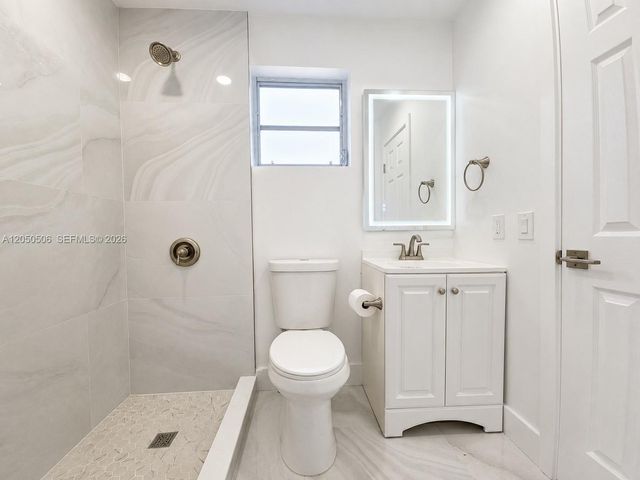 5190 E 1st Avenue B, Hialeah, FL 33013