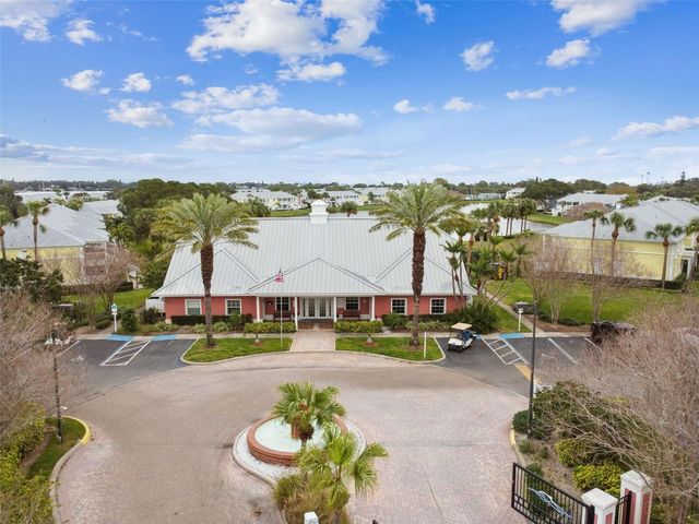 113 SEAHORSE DRIVE SE A, St Petersburg, FL 33705