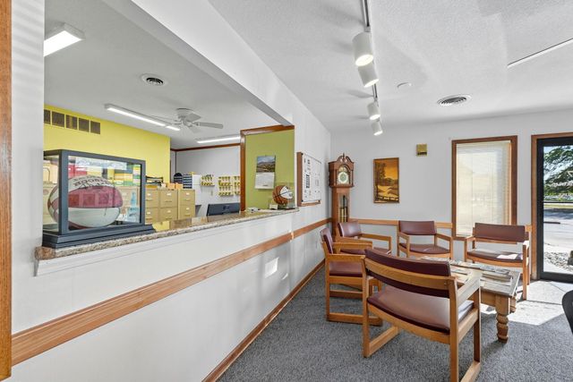 5917 Stoney Creek Drive, Fort Wayne, IN 46825