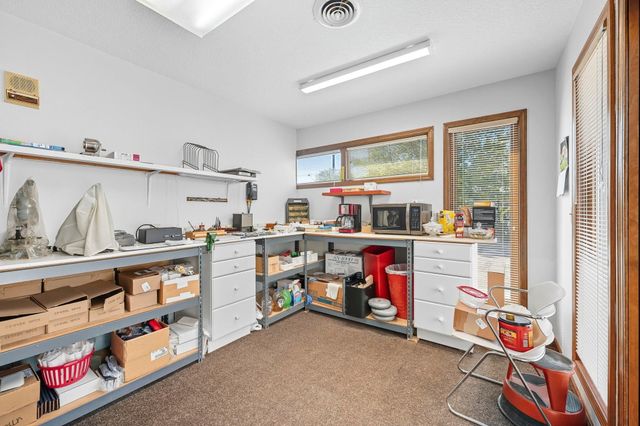 5917 Stoney Creek Drive, Fort Wayne, IN 46825