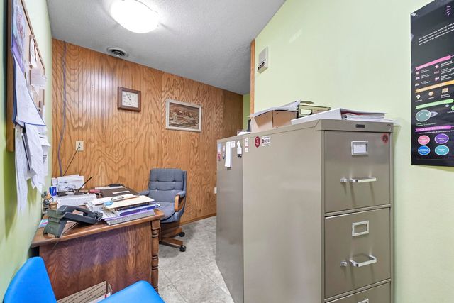 5917 Stoney Creek Drive, Fort Wayne, IN 46825