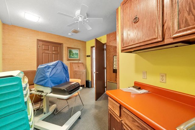 5917 Stoney Creek Drive, Fort Wayne, IN 46825