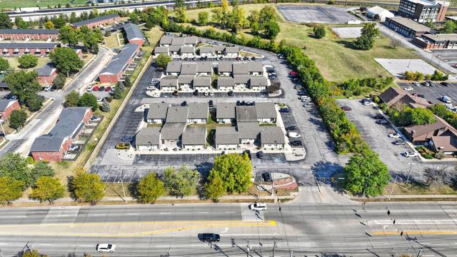 5917 Stoney Creek Drive, Fort Wayne, IN 46825