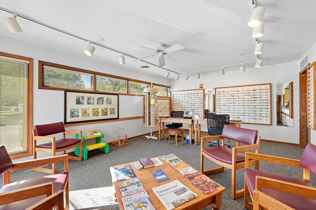 5917 Stoney Creek Drive, Fort Wayne, IN 46825