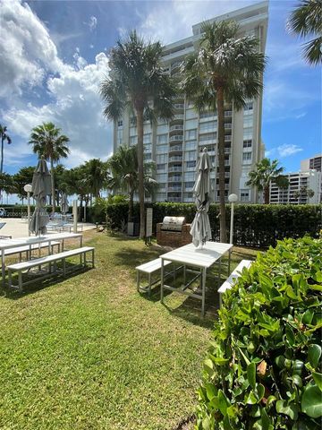 1408 Brickell Bay Dr 613, Miami, FL 33131