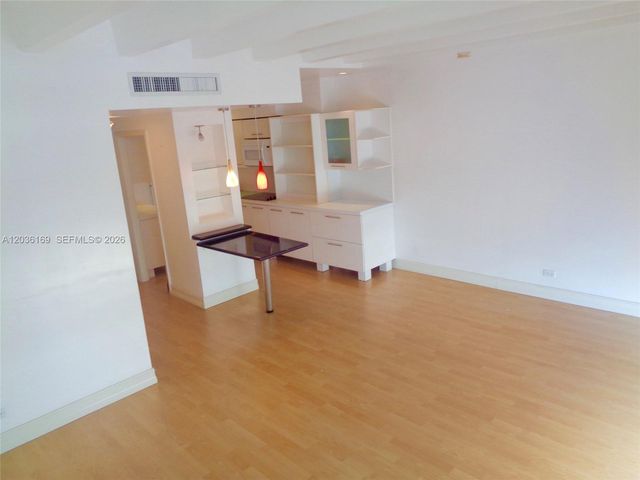 1408 Brickell Bay Dr 613, Miami, FL 33131