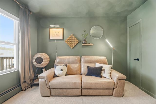 61 School Street 1, Lincoln, RI 02802