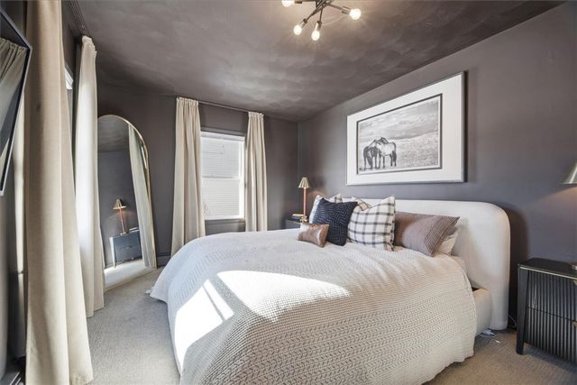 61 School Street 1, Lincoln, RI 02802