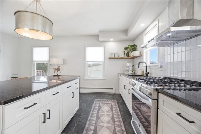 61 School Street 1, Lincoln, RI 02802