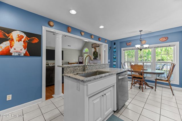 107 River Bluffs Drive, New Bern, NC 28560