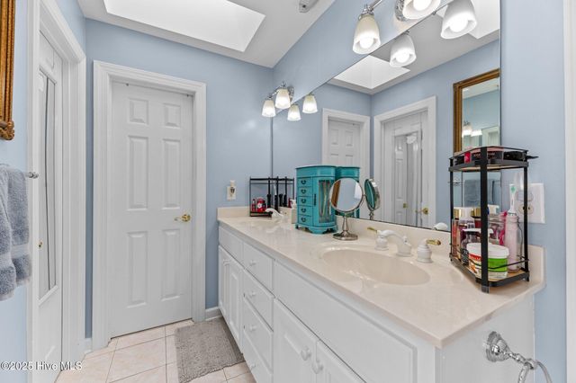 107 River Bluffs Drive, New Bern, NC 28560