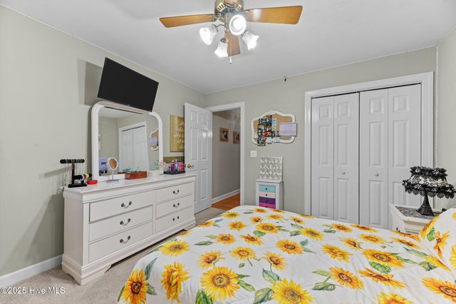 107 River Bluffs Drive, New Bern, NC 28560