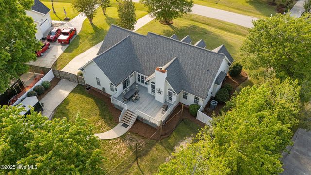 107 River Bluffs Drive, New Bern, NC 28560
