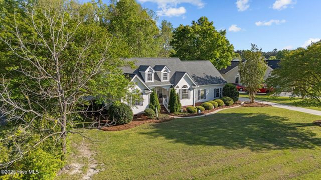107 River Bluffs Drive, New Bern, NC 28560