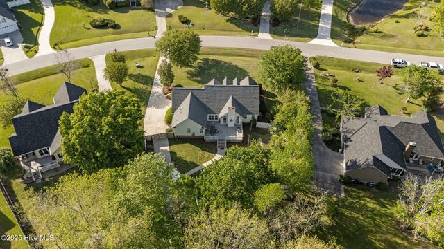 107 River Bluffs Drive, New Bern, NC 28560