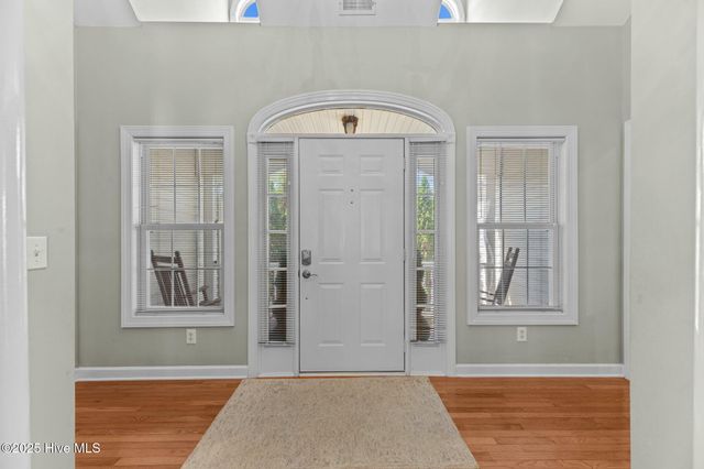 107 River Bluffs Drive, New Bern, NC 28560