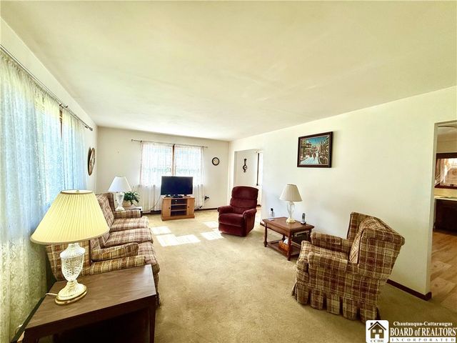 45 Maltby Street, Jamestown, NY 14701