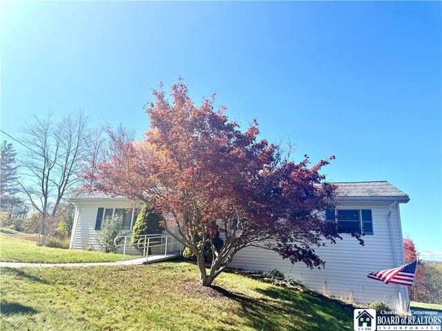 45 Maltby Street, Jamestown, NY 14701