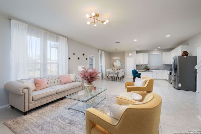 483 Salz Way, San Antonio, TX 78260