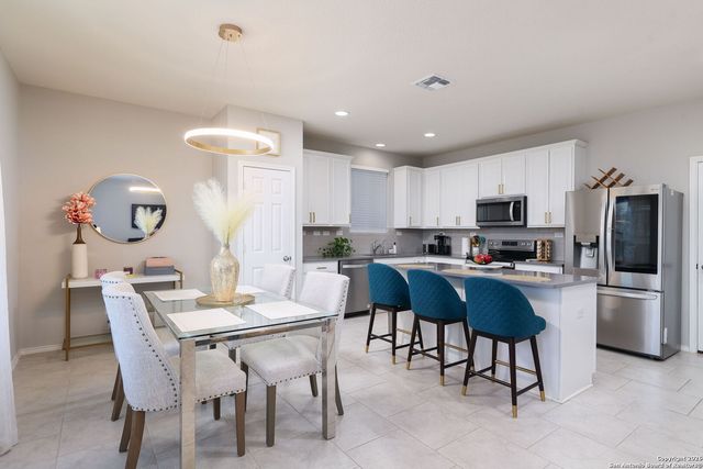 483 Salz Way, San Antonio, TX 78260