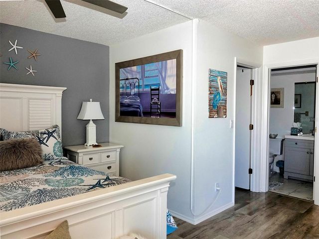 2395 HARBOR BOULEVARD 203, Port Charlotte, FL 33952