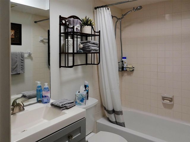 2395 HARBOR BOULEVARD 203, Port Charlotte, FL 33952