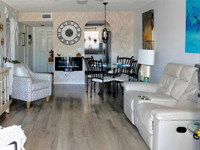 2395 HARBOR BOULEVARD 203, Port Charlotte, FL 33952