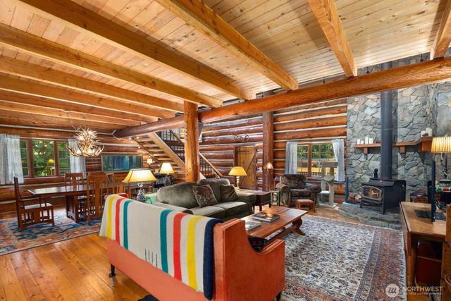 129 N Lake Roesiger Road, Snohomish, WA 98290