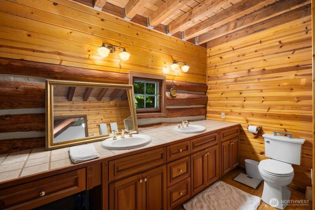 129 N Lake Roesiger Road, Snohomish, WA 98290