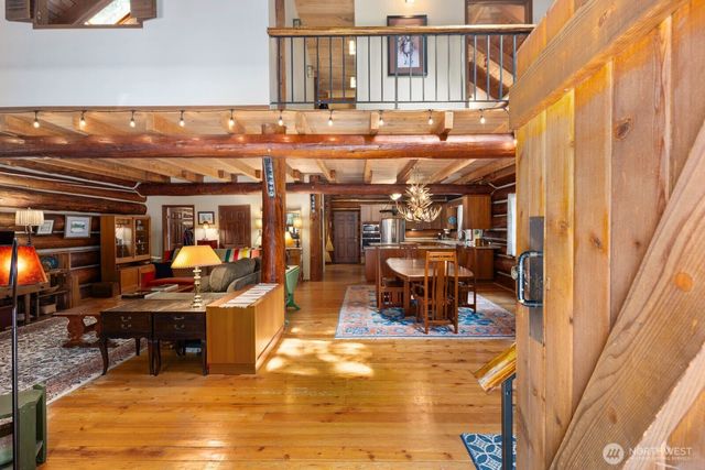 129 N Lake Roesiger Road, Snohomish, WA 98290