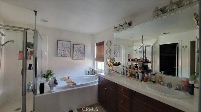 29918 Fox Creek Drive, Menifee, CA 92586