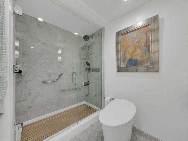 2510 Grand Boulevard 1702-03, Kansas City, MO 64108