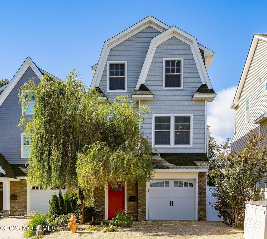 96 Main Street, Port Monmouth, NJ 07758