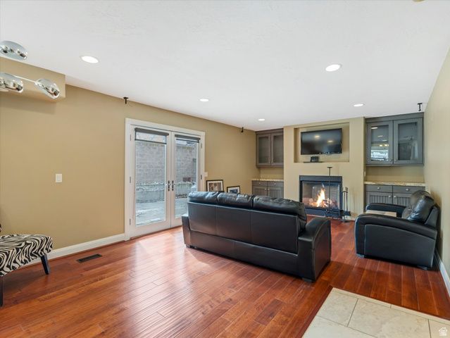 3376 E MAGIC VIEW DR, Cottonwood Heights, UT 84121
