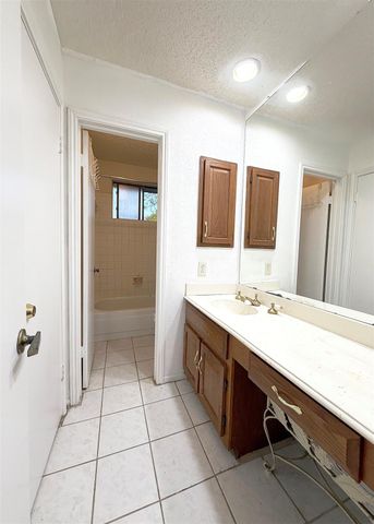 2614 Owens Cross Drive, Houston, TX 77067