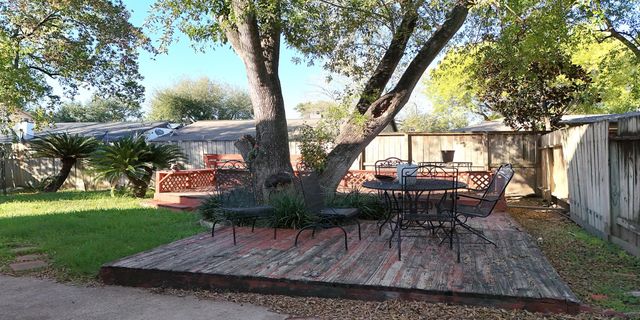 2614 Owens Cross Drive, Houston, TX 77067