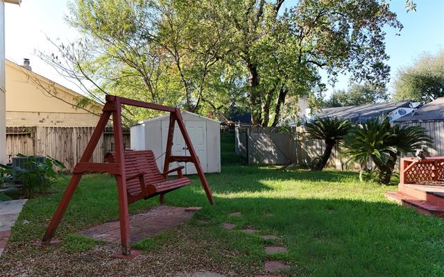 2614 Owens Cross Drive, Houston, TX 77067