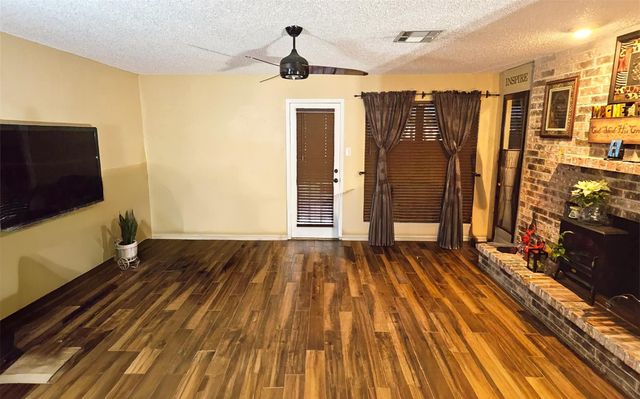 2614 Owens Cross Drive, Houston, TX 77067