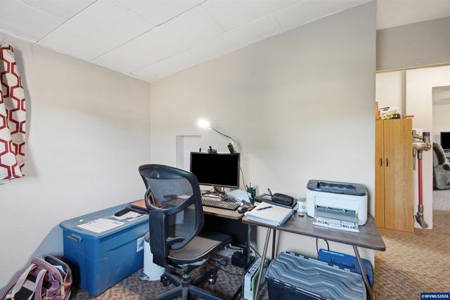 2008 Farmer Rd SE, Jefferson, OR 97352