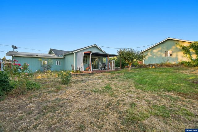 2008 Farmer Rd SE, Jefferson, OR 97352