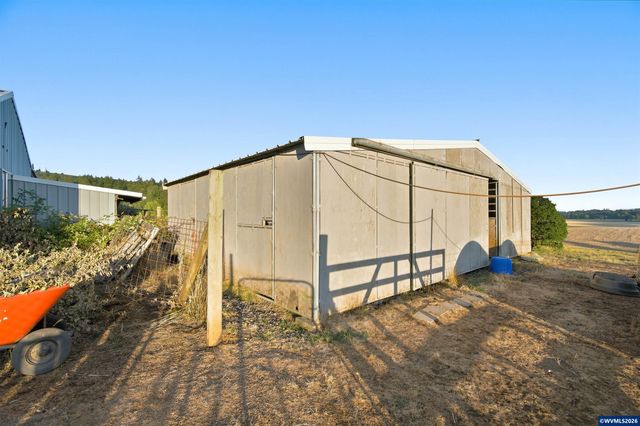 2008 Farmer Rd SE, Jefferson, OR 97352