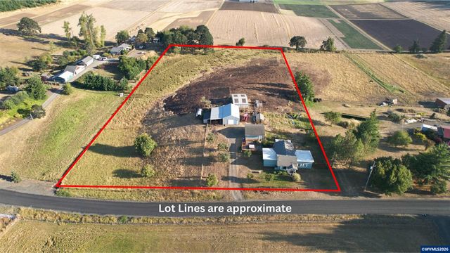 2008 Farmer Rd SE, Jefferson, OR 97352