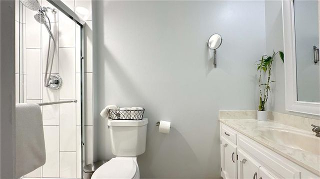 105 Broadway Street, Grain Valley, MO 64029