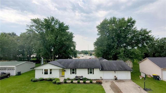 105 Broadway Street, Grain Valley, MO 64029