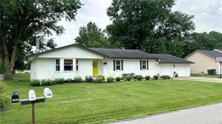 105 Broadway Street, Grain Valley, MO 64029