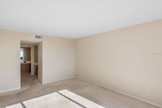 2600 OCEAN SHORE BOULEVARD 111, Ormond Beach, FL 32176